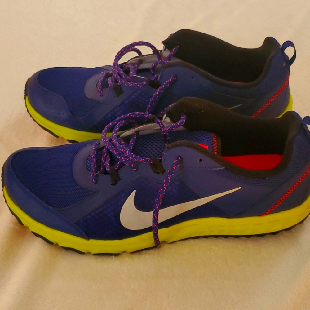 Nike size 14 wild trail